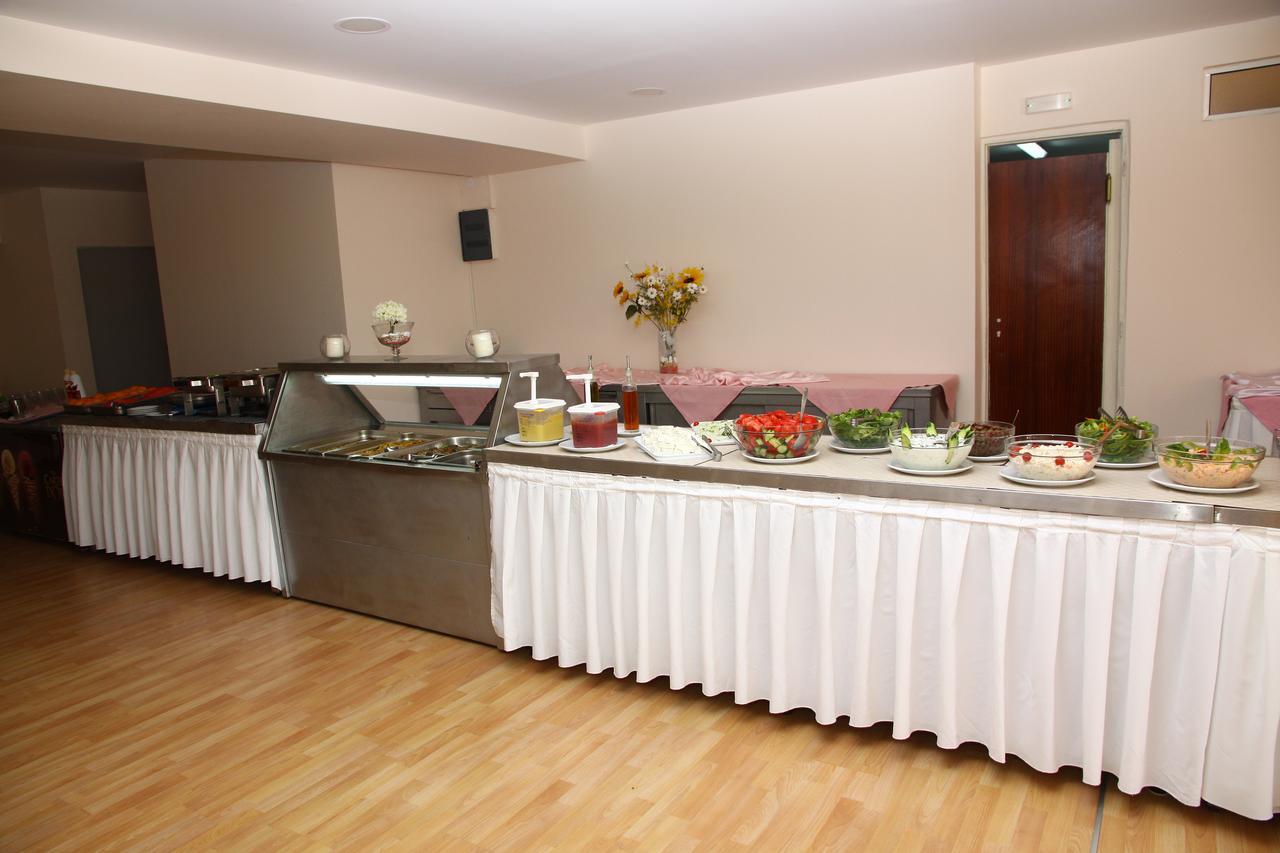 Triton Garden Hotel Малія Екстер'єр фото